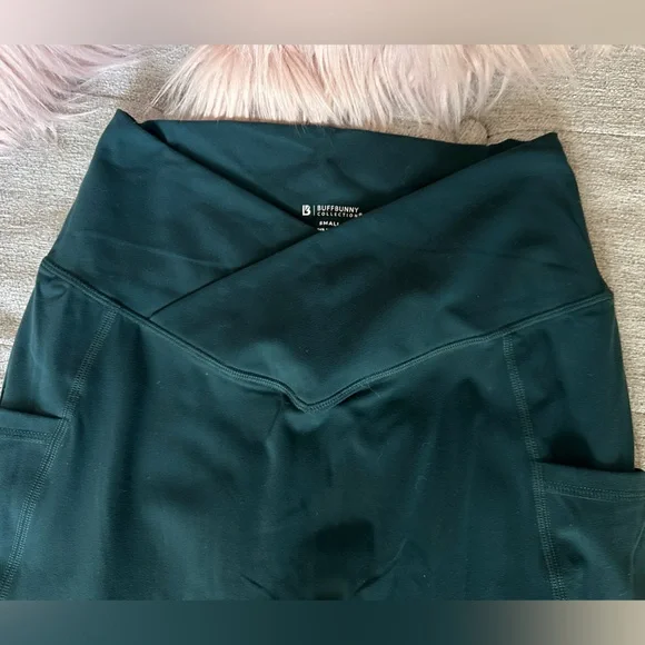 LIKE NEW 🆕 Buffbunny Monarch High Rise Legging Secret Garden - Picture 3 of 8